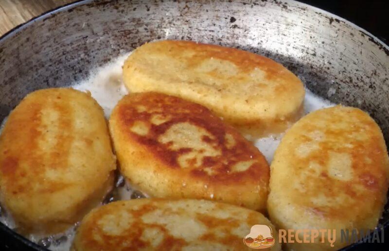 Картофельные зразы с начинкой из фарша. Вкусное и сытное блюдо: простой рецепт