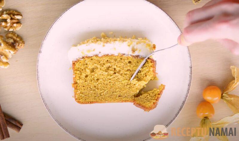 Влажный тыквенный пирог. Идеальное угощение для уютных посиделок