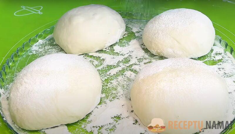 Лучшее тесто для пиццы. Рецепт с любой начинкой на тонком тесте