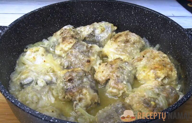 Минтай готовлю только по этому рецепту. Подливу вымакивают хлебом в первую очередь: недорогое и вкусное блюдо