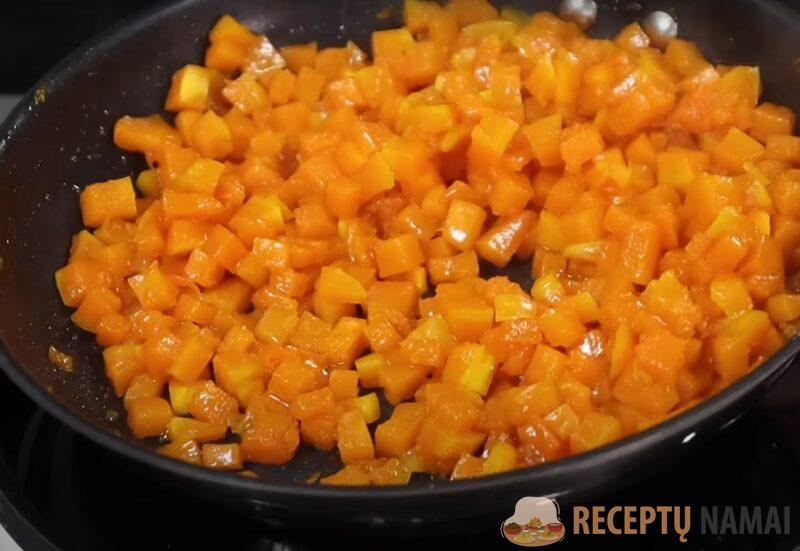 Пирожки с тыквой: румяные, аппетитные и невероятно пышные. Быстрый рецепт