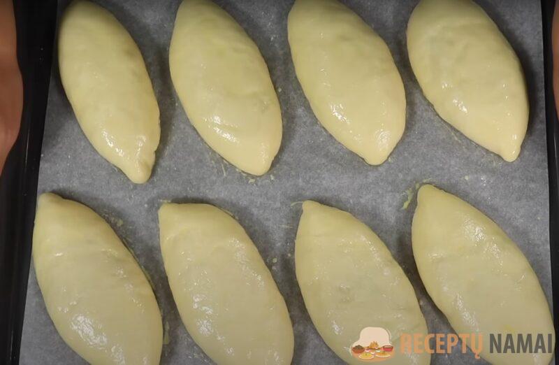 Пирожки с тыквой: румяные, аппетитные и невероятно пышные. Быстрый рецепт