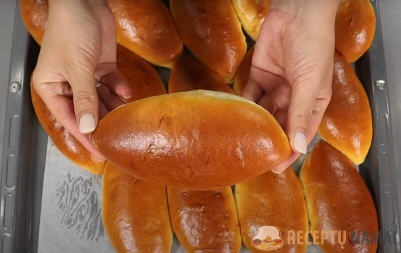 Пирожки с тыквой: румяные, аппетитные и невероятно пышные. Быстрый рецепт