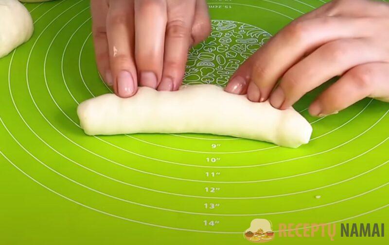 Домашний хлеб на завтрак: мягкий изнутри и хрустящий снаружи. Лучший рецепт теста