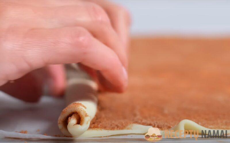 Невероятно вкусно: ароматная выпечка из слоеного теста. "Синнабоны" с корицей и кремом из маскарпоне.