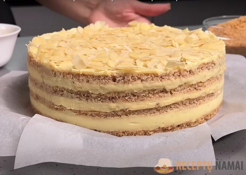 Нереально вкусный ореховый торт с пломбирным кремом. Вкусно и просто к чаю