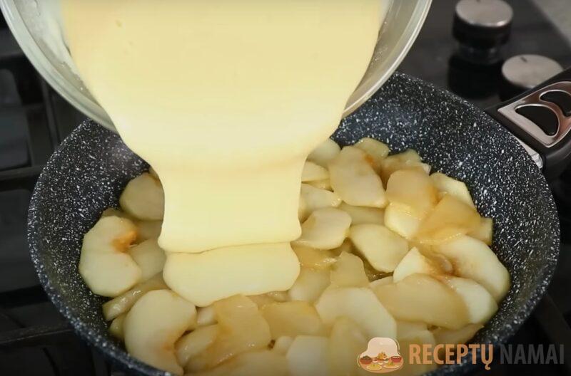 Яблочный пирог на сковороде, вкуснее чем из духовки. Рецепт буквально за 5 минут