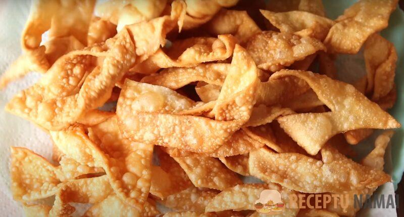 Воздушный и хрустящий хворост из минимума продуктов. Быстро и просто