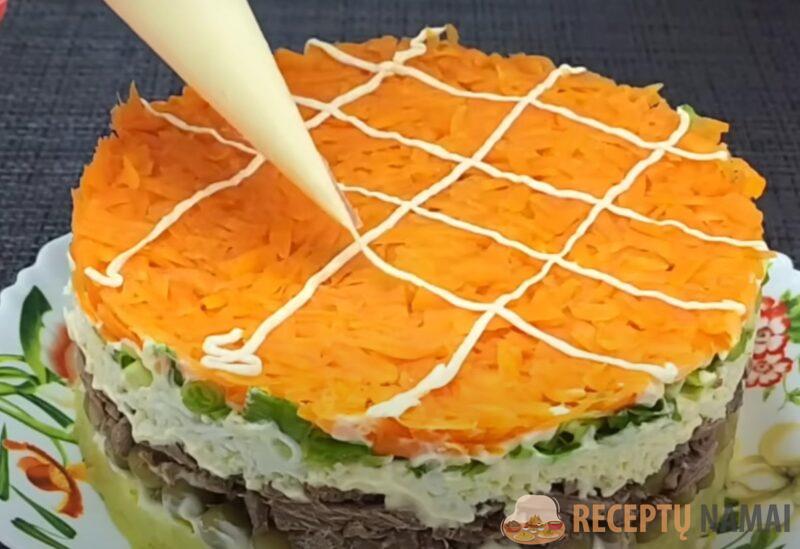 Украсит даже королевское застолье. Салат “Царевич” на праздничный стол