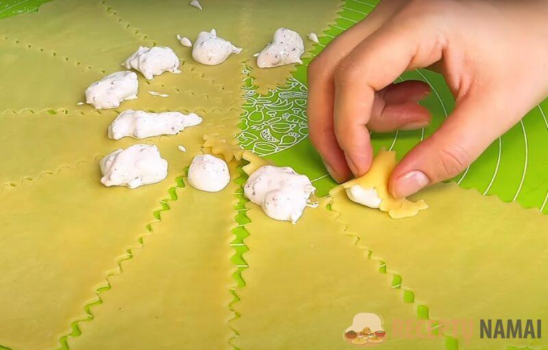 В магазине такие точно не купишь. Печенье "Конфетка" с начинкой: рецепт за минуты