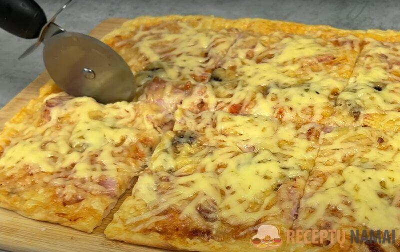 Пицца за 25 минут вместе с выпечкой. Быстренько и вкусненько