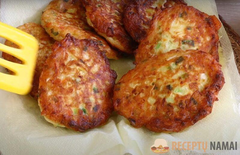 Оладьи с квашеной капустой. Простой рецепт, который покорит вас с первого укуса