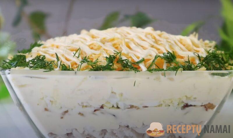 Салат "Анюта" - рецепт из простых продуктов. Вкуснятина за 15 минут