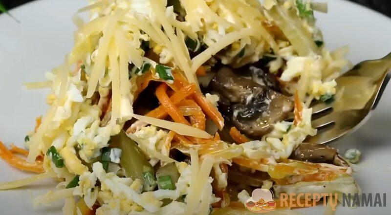 Салат "Грибная Шуба". Пожалуй, самое интересное блюдо на праздничном столе