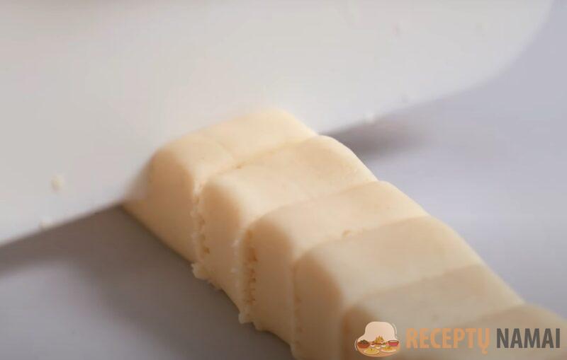 Печенье нежное и вкусное: просто тает во рту. Быстрый рецепт без яиц