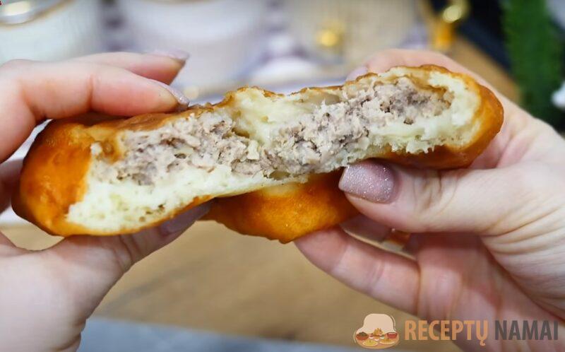 Этот рецепт не перестает быть актуальным. Свекруха рассказала, как приготовить вкусные мясные пирожки