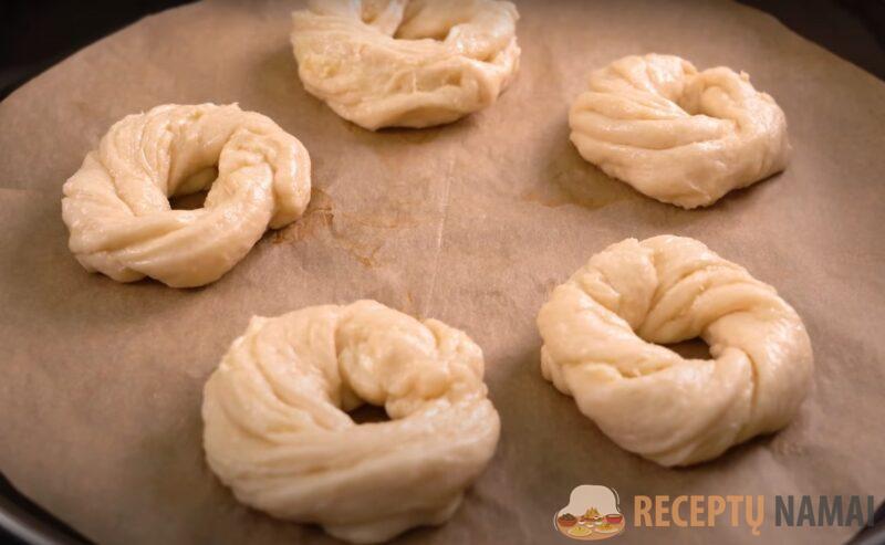 Вкуснейшие турецкие булочки! Мягкие, слоистые и очень ароматные: зря так раньше не готовила