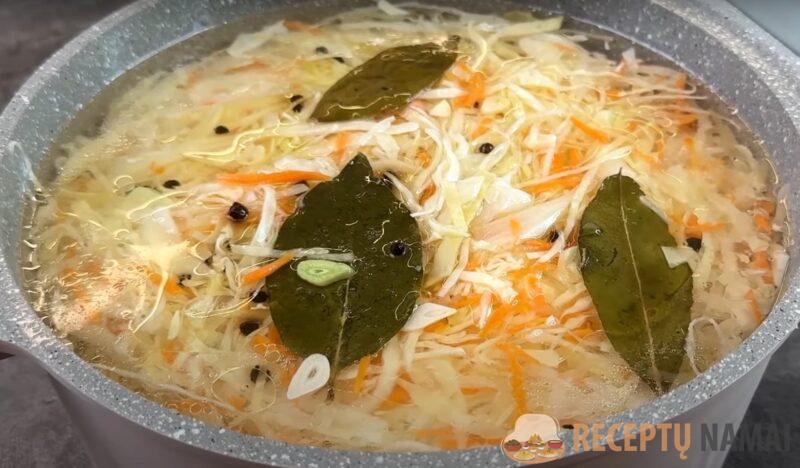 Рецепт вкусной маринованной капусты. Так готовит капусту моя мама