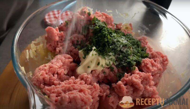 Вкуснейшие котлеты за копейки. Не каждая хозяйка знает этот рецепт: вкусные, даже в холодном виде