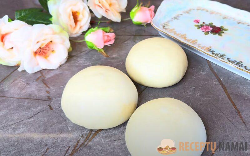 Сырный слоёный пирог: тесто 3 стакана, замес 3 минуты. Бесподобная выпечка с начинкой