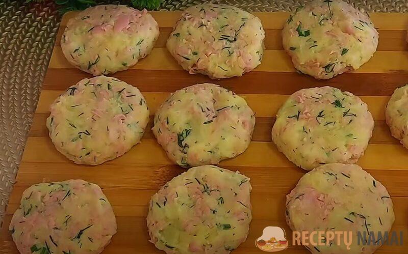 Просто натираю сосиски на терке и получаю шикарное блюдо. Вкусно и недорого: готовлю для внуков каждый день