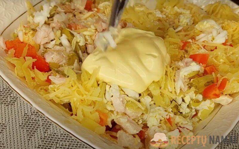 Реальный конкурент «Оливье». Салат «Нежный» - рецепт захочется каждому