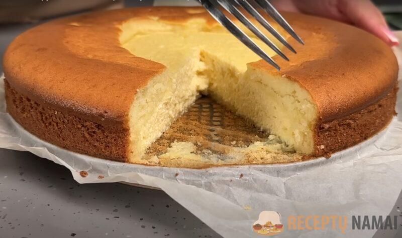 Пирог "Ленивая ватрушка". Идеально подойдет для семейного чаепития: для этого рецепта творог покупаю килограммами