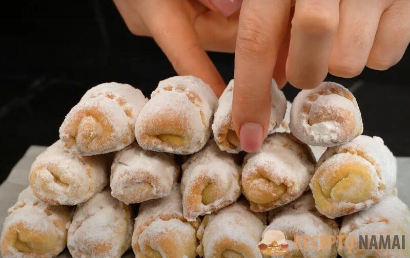 Вкус детства. Рулетики с безе: десерт готов за считанные минуты