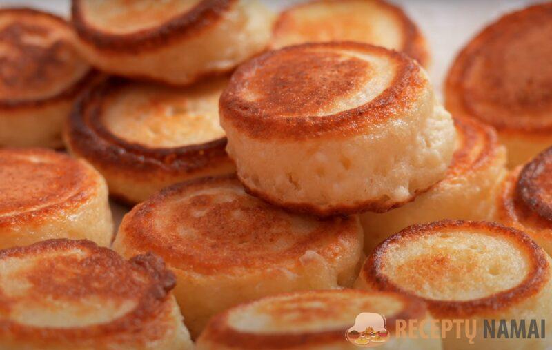 Приготовление творожных оладий. Как сделать их вкусными и пышными