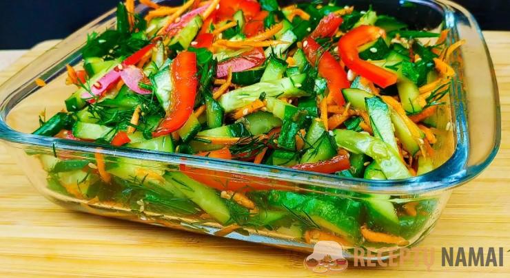 Открыла для себя новый рецепт вкусного салата с огурцом за 10 минут: делюсь рецептом