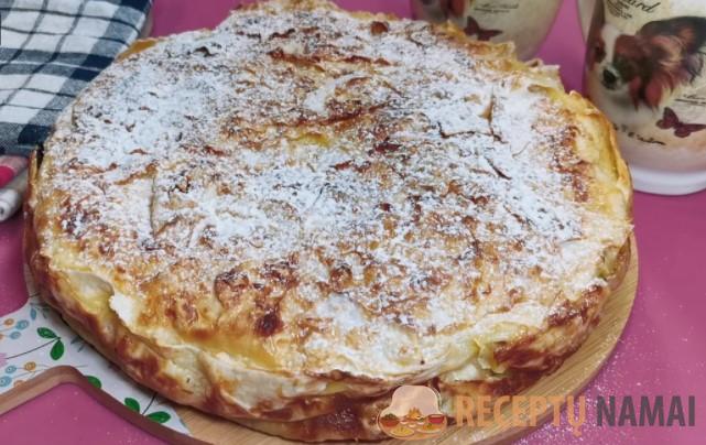 Даже тесто делать не надо! Пирог из лаваша с яблоками: быстро и просто