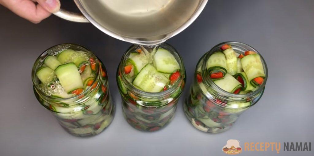 Такой закуски и 30 банок будет мало. Закуска, которая понравится всем