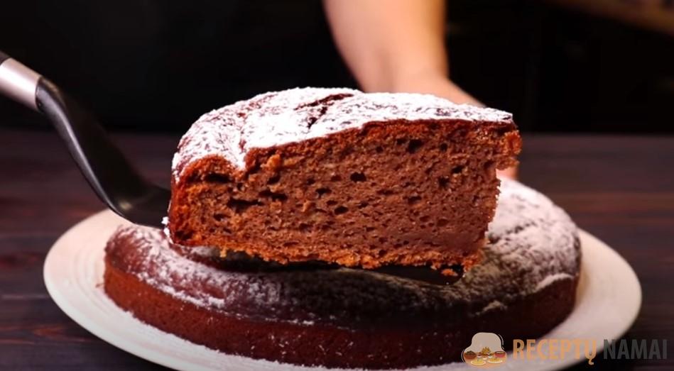 Добавляю в бананы два яичка – все съедается моментально. Готовлю к чаю за 5 минут