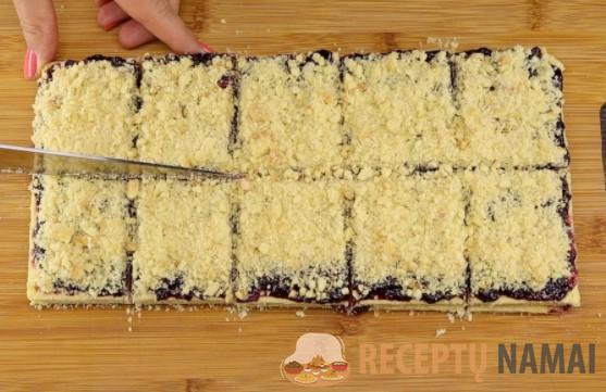 Семья просит готовить почаще песочное пирожное, как в детстве. Я и не думала, что оно готовится так легко