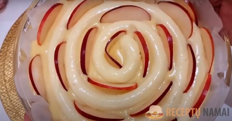 Яблочный пирог с кремом, который тает во рту! Быстро и вкусно к чаю