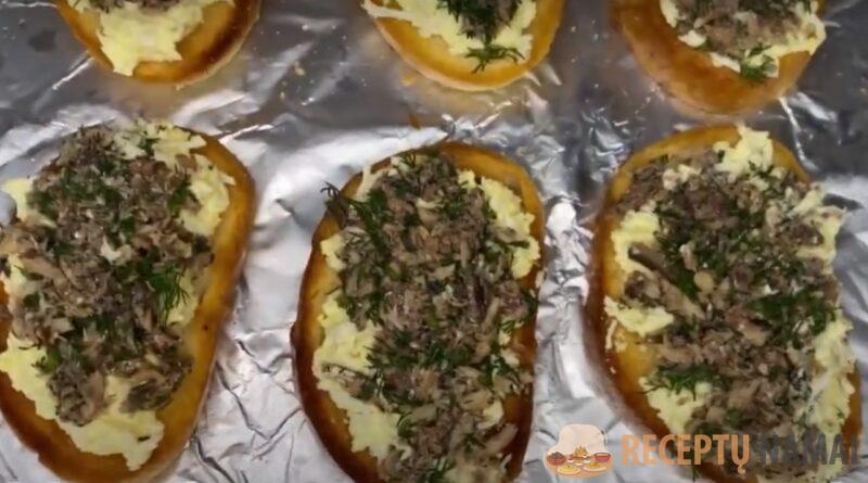 Закуска из шпрот. Вкусные и быстрые бутерброды