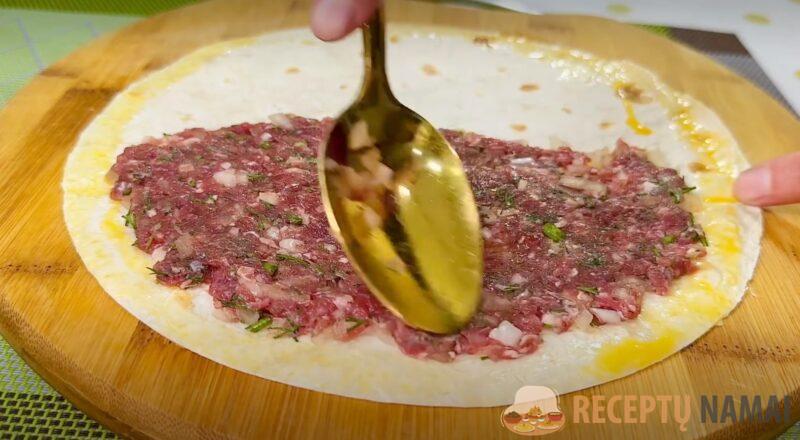 Ленивые чебуреки: просто фарш в лаваше. Муж точно расцелует вас за такой ужин