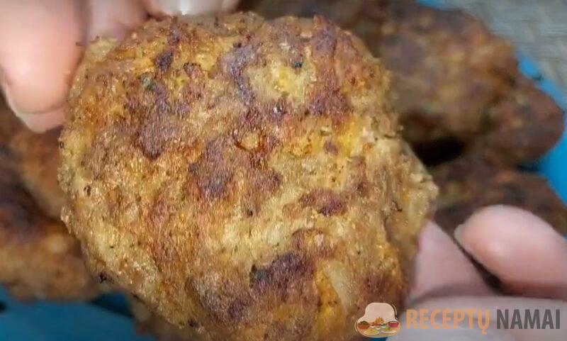 Муж берет на работу, дети в школу на перекус. Рецепт вкусных котлет с новыми ингредиентами