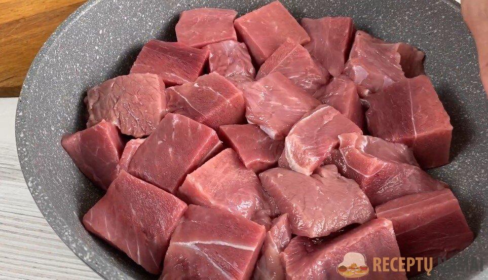 Узнала способ приготовления "ресторанного" мяса: готовлю дома легко и просто, ну очень вкусно получается,а мясо мягчайшее