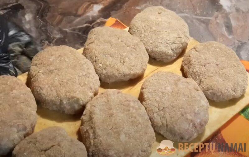 Вкус, который запомнится надолго – готовим сочные домашние котлеты по бабушкиному методу