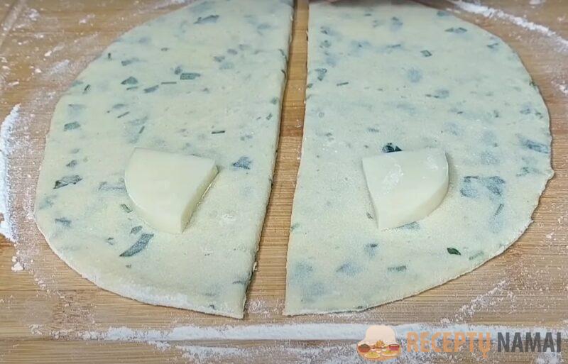 Обычные пирожки больше не делаю. Китайский повар подсказал вкусный рецепт: просто возьмите картофель, муку и яйца