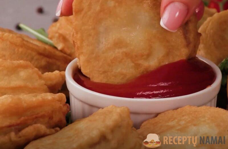 Про котлеты больше не вспоминаю. Мясной фарш готовлю по новому рецепту: вкусно, сытно и необычно