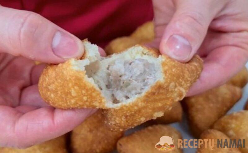 Добавляю в тесто на кефире ложку крупы. От таких пирожков не оторваться: сочные беляши без дрожжей