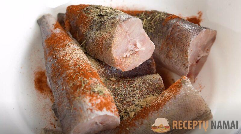 Даже жарить не надо. Готовлю рыбу просто и вкусно: не верил, пока не проверил рецепт