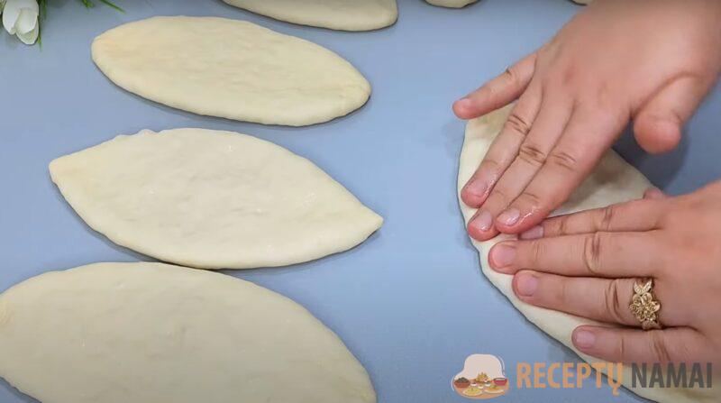 Соседи приносят свою муку, чтобы я приготовила для них эти пирожки. Простой и вкусный рецепт