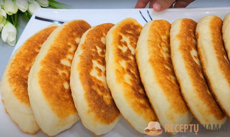 Соседи приносят свою муку, чтобы я приготовила для них эти пирожки. Простой и вкусный рецепт