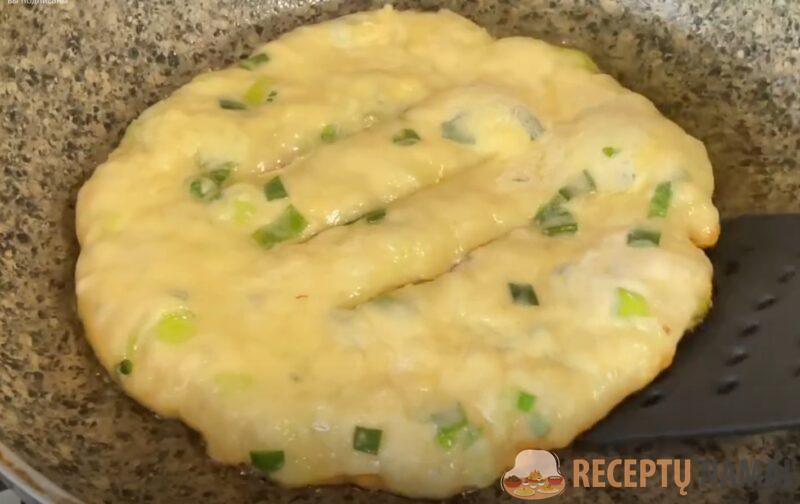 Как сделать простые и вкусные лепешки на кефире. Бабушка научила готовить только так