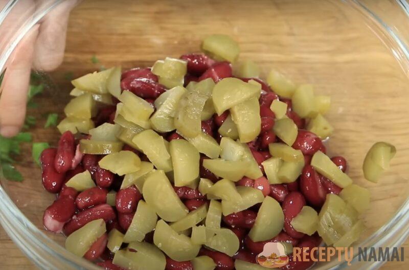 Как приготовить вкусный современный салат за 5 минут. Весь секрет в правильной заправке: делюсь рецептом