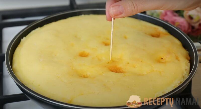 Мясной пирог на сковороде за 5 минут, не считая выпечки. Готовлю на скорую руку к приходу гостей