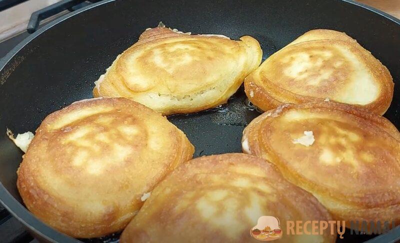 Не беляши и не чебуреки. Любимое блюдо моего мужа: ленивые мясные пирожки